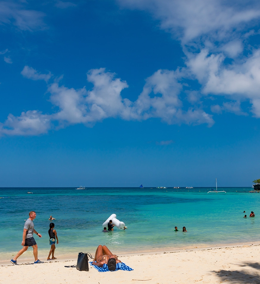 Diniwid Beach