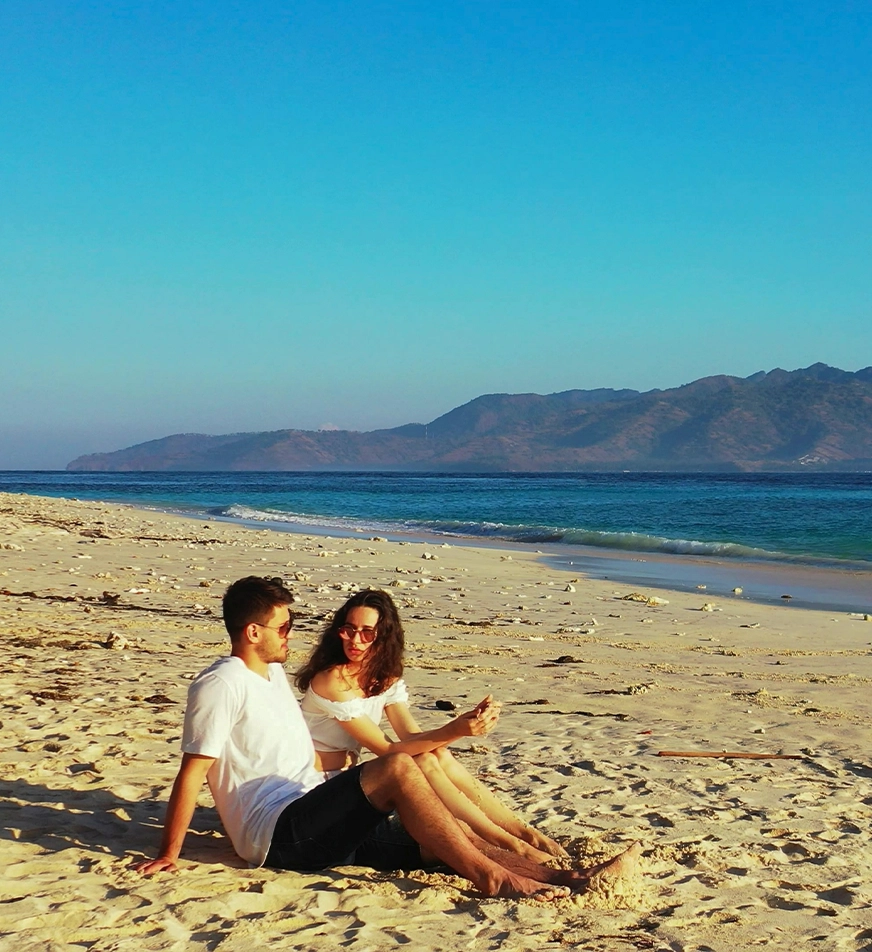 Relax at Morong Beach